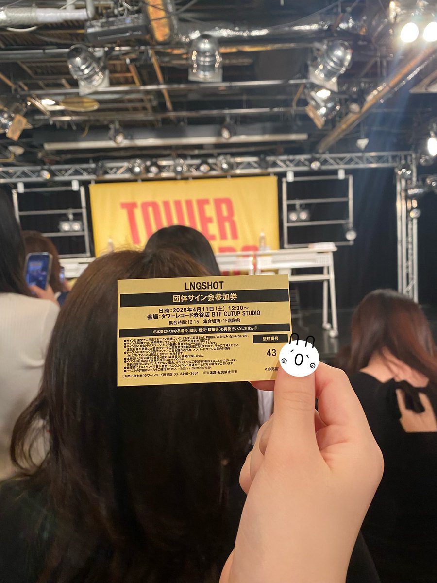 しーだ tweet media