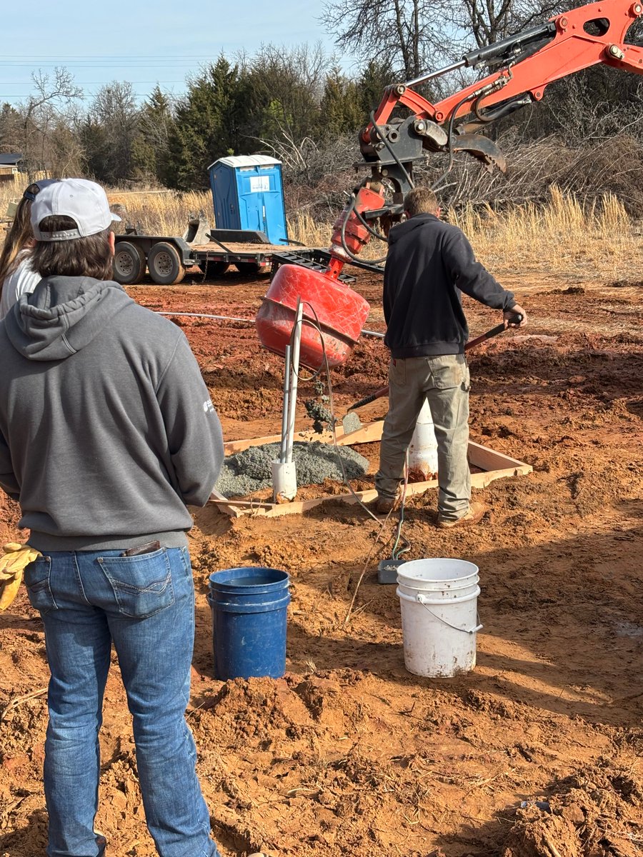 WaterboysORG's tweet photo. Through HometownH2O, we recently helped provide a new well for a family of three in OK.

Dana takes care of her grandson and her son, who faces ongoing medical challenges from brain surgery. Without regular running water, the family previously needed to haul water from the city. https://t.co/rLxZPWI3TR