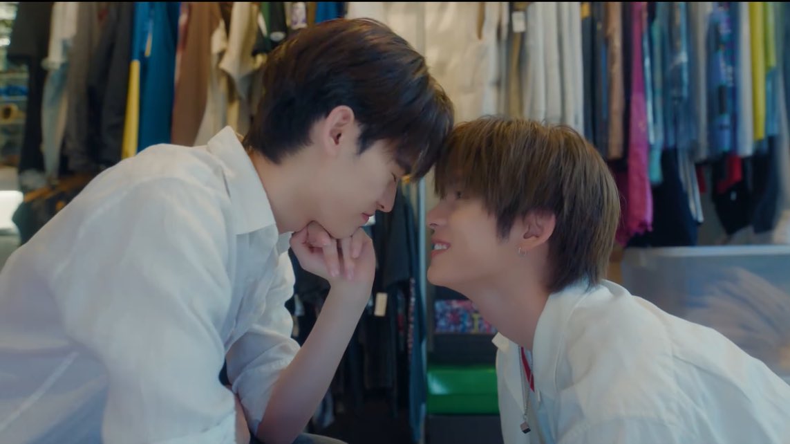 and the award of the most domestic bl couple goes to duangqin