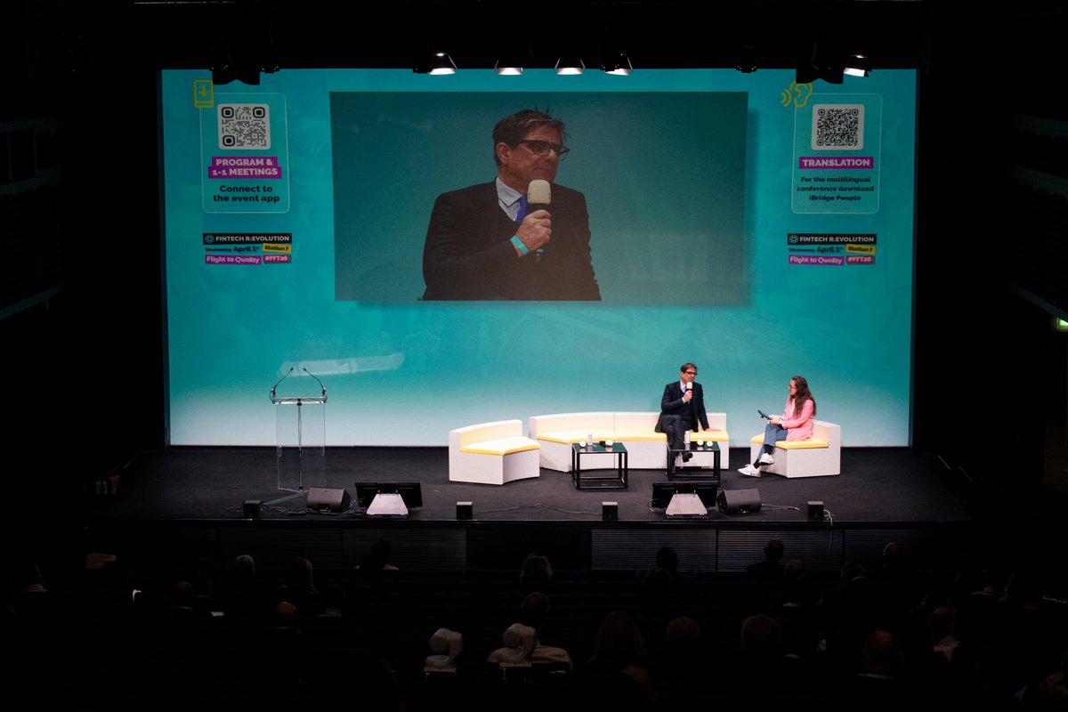 NicolasDufourcq's tweet photo. Depuis longtemps, j'ai souhaité que @Bpifrance soit une fintech avec un réseau physique, et non pas une banque classique avec un bras Tech. C'est ce que, je crois, nous avons réussi à faire.

La semaine dernière, j'étais au Fintech R:Evolution, l'un des grands rendez-vous annuels de l'écosystème français de la fintech à @joinstationf. J'ai eu le plaisir d'y échanger avec @CharliePERREAU (@LesEchos), sur ce thème.

Oui, nous assumons d'être une fintech. Avec toutes les équipes de Bpifrance, notamment la direction des services informatiques emmenée par Lionel Chaine, et la direction du digital dirigée par @JulienRibeyre, nous avons noué plus de 70 partenariats avec des fintechs, 70% d'entre elles étant françaises. Bridge, @Younited, @Flaminem, Ubble, Conformitee : ces solutions sont désormais intégrées dans nos propres plateformes de crédit. Nous ne sommes pas des spectateurs de la révolution fintech, nous en sommes des usagers directs.

Et nous allons plus loin, dans trois directions :

→ Fonds Token : nous avons lancé en juin dernier le premier fonds d'investissement public en actifs numériques. 25M€ ciblés, de la DeFi (finance décentralisée) à la tokénisation (transformation d'actifs réels en tokens numériques), en passant par les layers (couches d'infrastructure blockchain) et le DePin (réseaux physiques décentralisés), en conformité totale avec MiCA, le cadre réglementaire européen sur les crypto-actifs. Notre conviction, c'est que la blockchain n'est pas une mode mais une infrastructure. Nous construisons le futur de la banque publique avec cette vision.

→ IA à l'échelle : avec le déploiement en interne de l’intelligence artificielle, 2 000 notes de crédit générées par IA avec un gain de temps de 50% pour nos équipes, Bpifrance est déjà passée à l'ère de l'IA générative, et nous encourageons les entreprises françaises à le faire également. L'heure n'est plus à l'expérimentation, il faut déployer au maximum, dans tous les secteurs.

→ Autonomie stratégique par l'usage : nous achetons ce que nous finançons. C'est la condition de la crédibilité. C'est aussi ce que nous partageons avec d'autres grands groupes via notre programme DAPI.

→ Crédit digital avec octroi algorithmique, c'est fait, nous somme leader du marché. Et nous lançons le prêt Boost pour permettre aux grands consommateurs de fuel et de carburant de traverser la crise actuelle.

J'ai conclu mon intervention en rappelant que la souveraineté numérique, ce n'était pas que des beaux discours. Les critiques sont nombreuses dans ce domaine, alors que notre espace numérique est largement dominé par les géants américains. C'est une colonisation que j'ai largement pu dénoncer ces derniers mois. Avec Bpifrance, nous prouvons qu'on peut favoriser au maximum les acteurs français aussi performants.

Merci aux équipes organisatrices du Fintech R:Evolution !

@FranceFintech