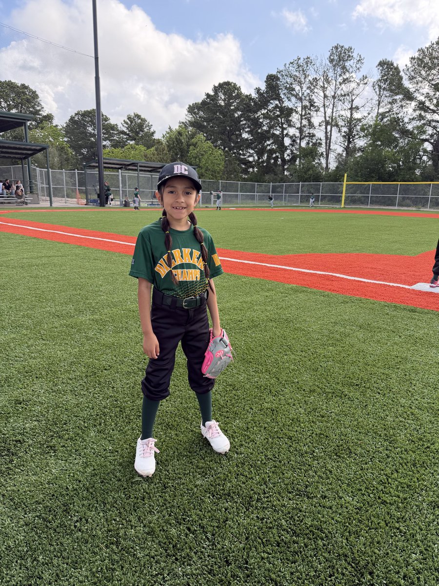 ms_hernandezj's tweet photo. Another win!!! Go Bears!!!! 🐻 💚💛 @BangElementary https://t.co/LdjFzNEgWx