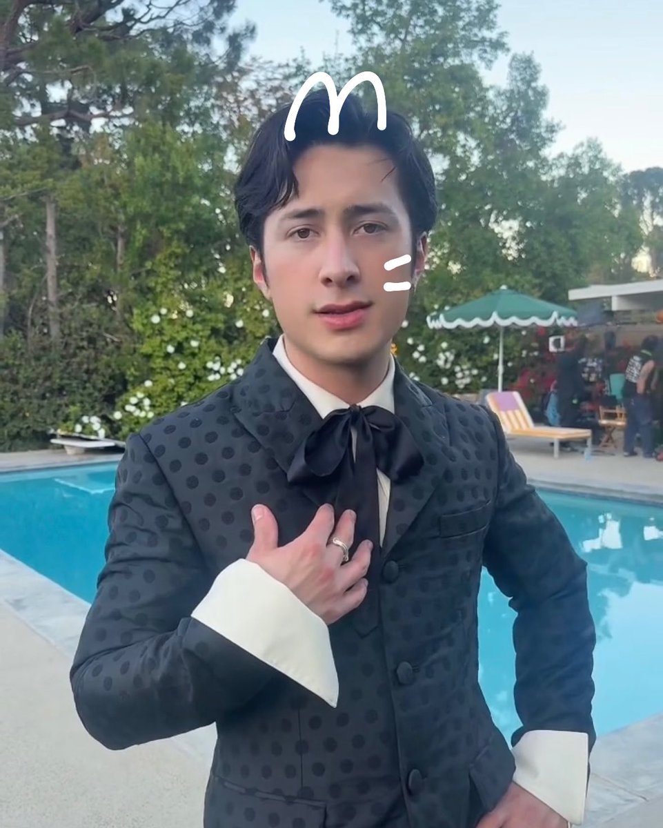 daily hudbunny🐰 tweet media