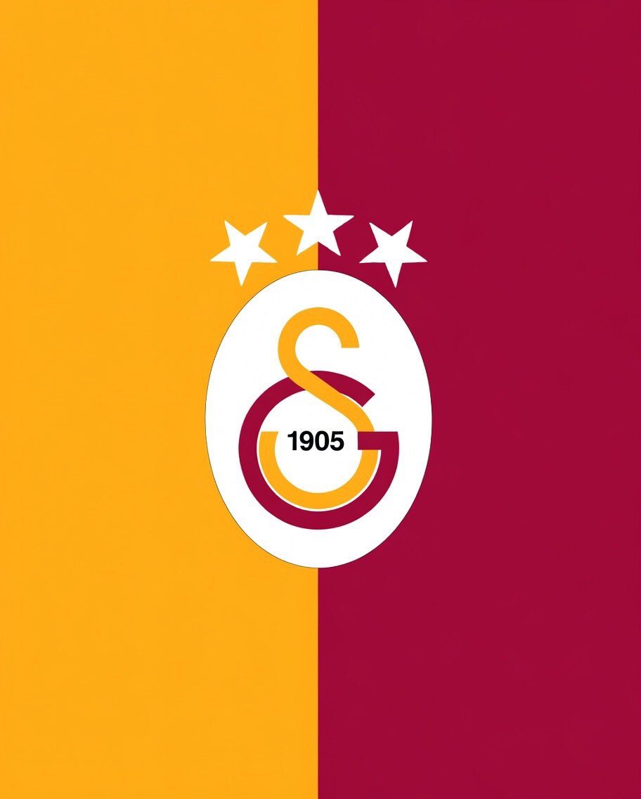 SaracogluSports's tweet photo. Sunucu:

"Dünya kupasında 50 farklı ülkeden hakem olmasına rağmen Türkiye’den neden tek bir hakem bile yok?"

Pierluigi Collina:

"Galatasaray’ın sadece bir maçını izleyin, neden turnuvada Türk hakem olmadığını anlarsınız." https://t.co/4h2qZHL2xf