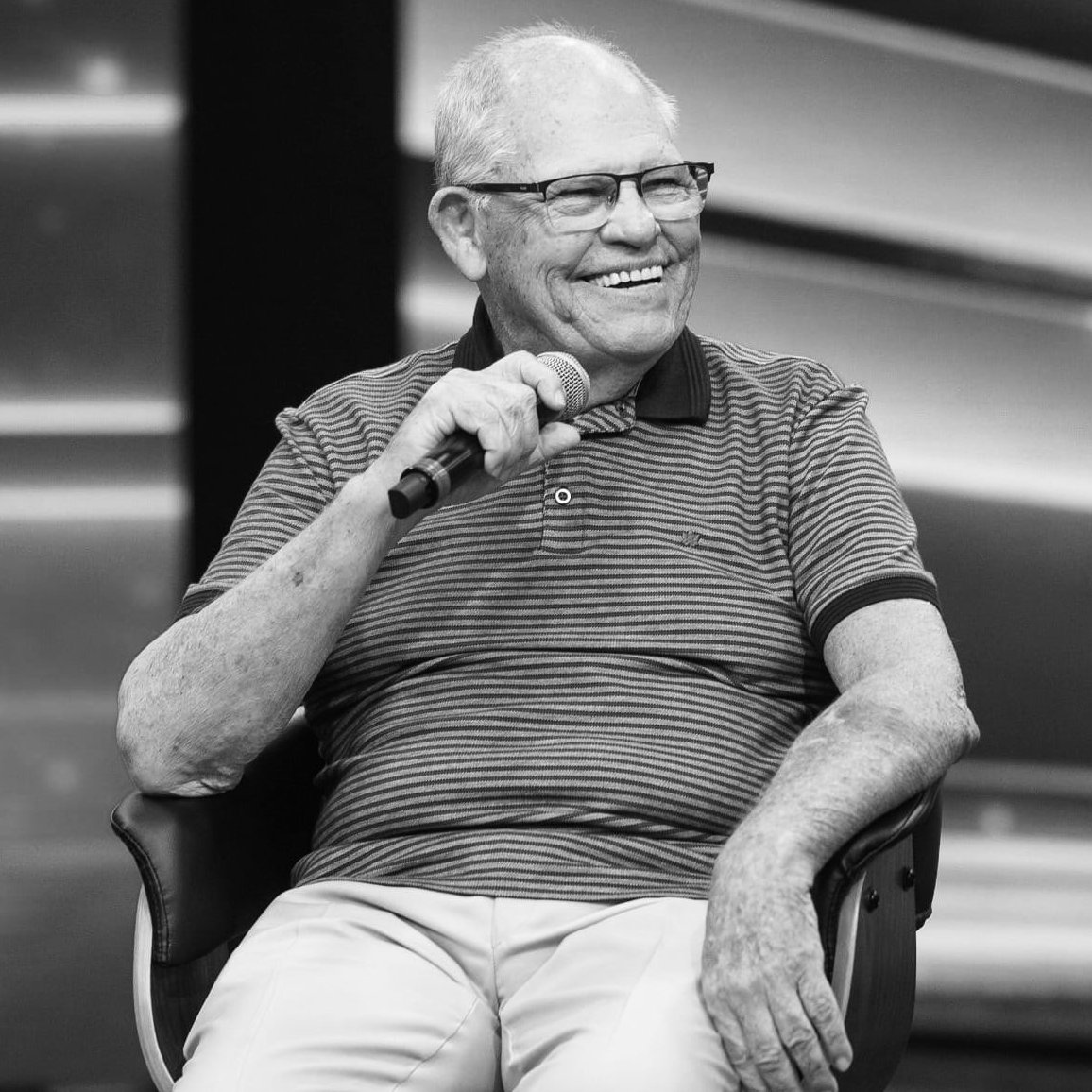 République tweet media