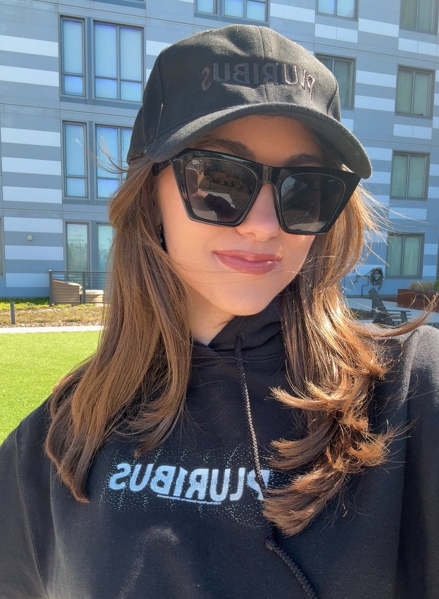 Cris ✨ tweet media