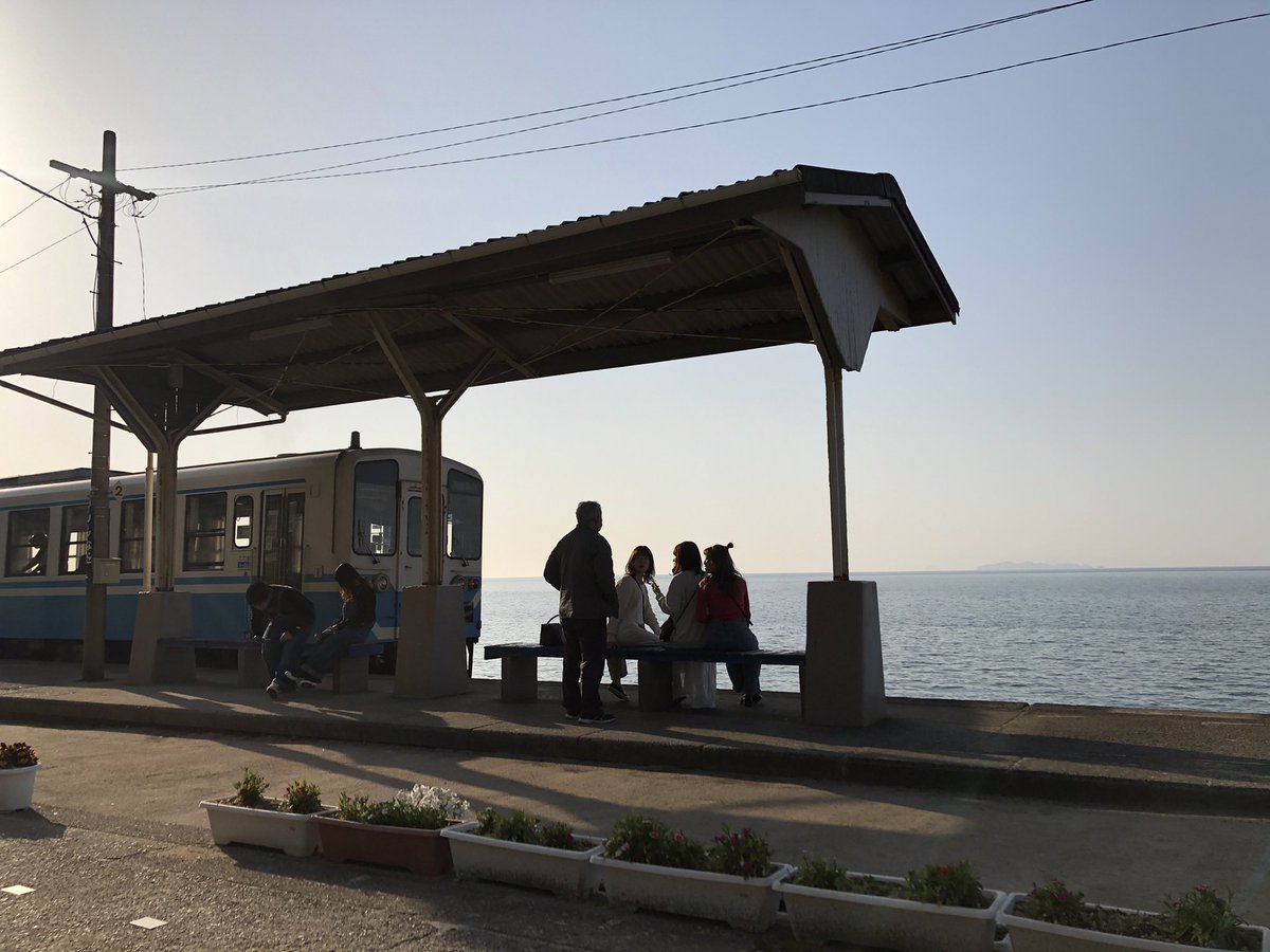 たそがれ+ tweet media