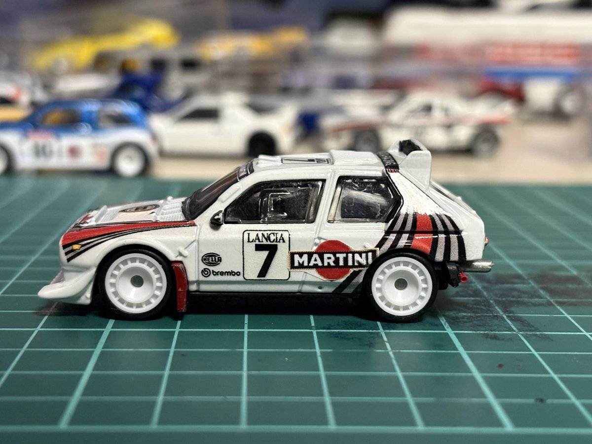 porschegmbh's tweet photo. #ホットウィール #DELTAS4 #Martini #LANCIA
おはようございます🔆マッドフラップカットとマルティニマシマシは、やって良かった〜って思って愛でてます😎✨👍
午前中は畑行ってきます(*`・ω・)ゞ https://t.co/U0UCdC5RkD