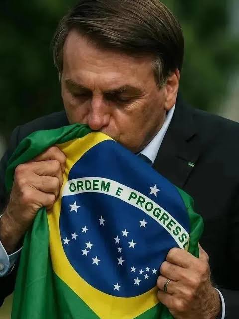 Silence@ tweet media