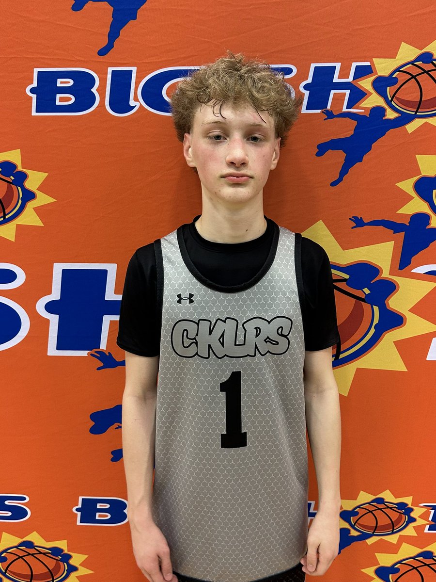 BigShotsGlobal's tweet photo. #BIGSHOTS #RockyTopTipOff

15U | Ct 6 | 4:00 PM

Cereal Killas – 52  
🔥 Cody Baker (#1) – 15 pts  
🔥 Gabe Aytes (#2) – 16 pts  

Smoky Mountain Knights – 44  
🔥 Evan Medlin (#1) – 15 pts https://t.co/tapSu8uSog