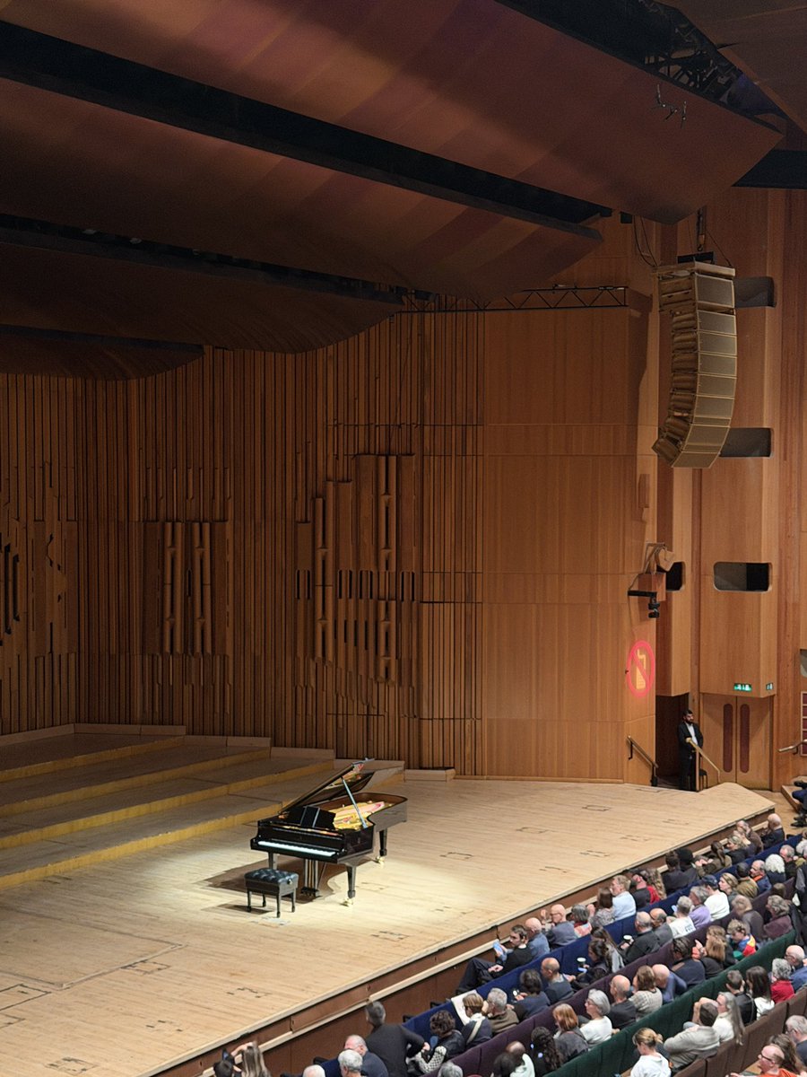 Sebastian Payne tweet media