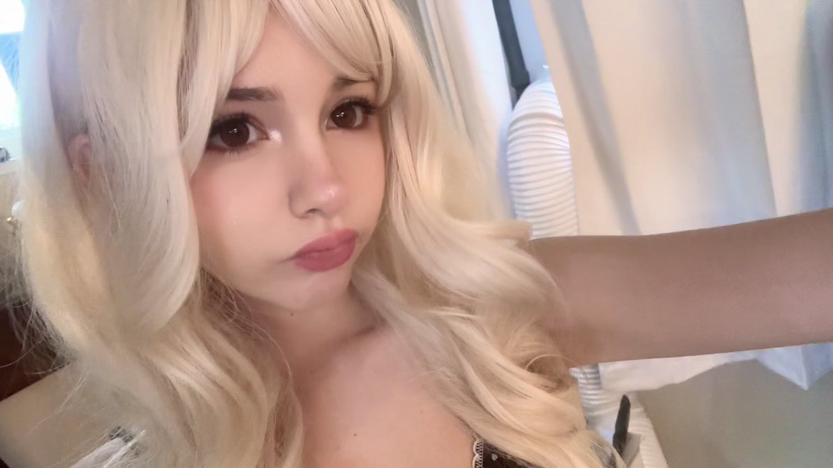 ᕱ⑅ᕱ scarlett tweet media