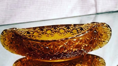 DWedgeCreations's tweet photo. #etsy shop:Amber Glass FENTON Canoe https://t.co/4MjS1GS5pe #glasscanoe #amberglass #fentonamberglass #amberglasscanoe #fenton #buttonsandbows #fentonbuttonsbow #fentoncanoe #fentonglasscanoe https://t.co/l2h9p6A4f6 #ambercanoe #canoe #artglass #artdecocanoe #artdeco https://t.co/L9GQZ7WIUh