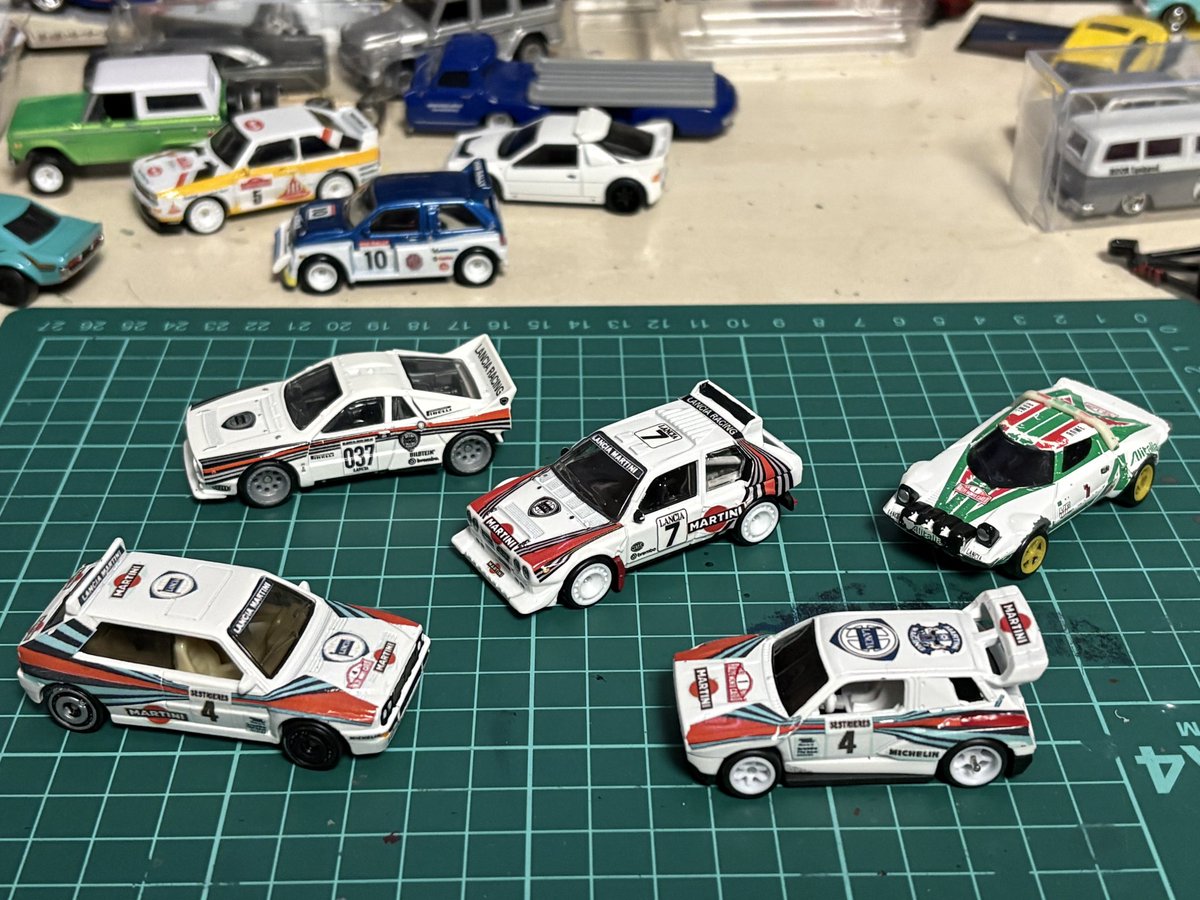 porschegmbh's tweet photo. #ホットウィール #DELTAS4 #Martini #LANCIA #ALITALIA
にわかランチア会👍混入あり🤣🤣 https://t.co/9wDyH9JCX4