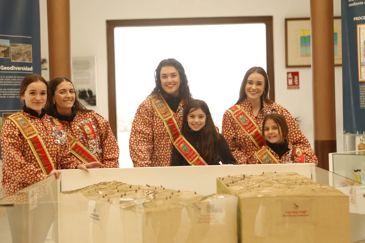 Hermandad de Peñas de Burgos tweet media