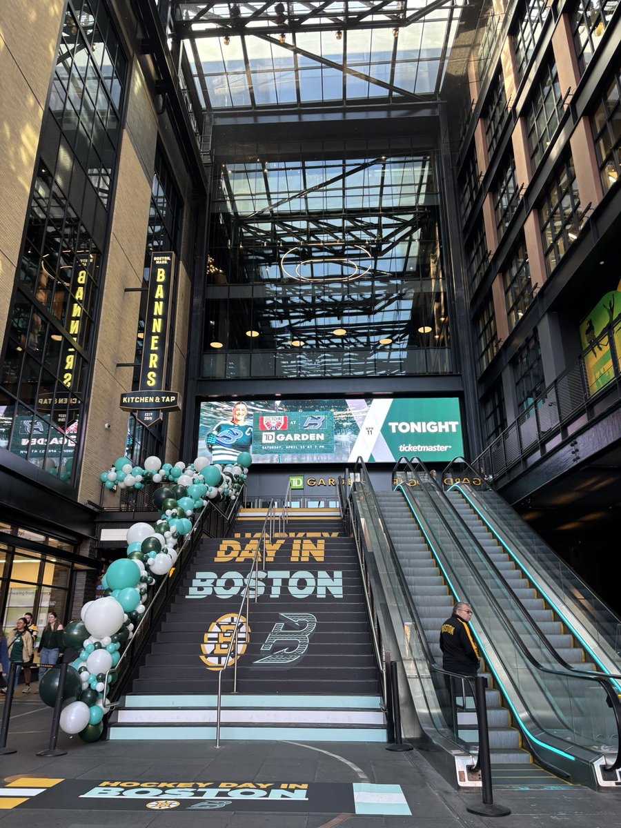 Lydia Murray tweet media