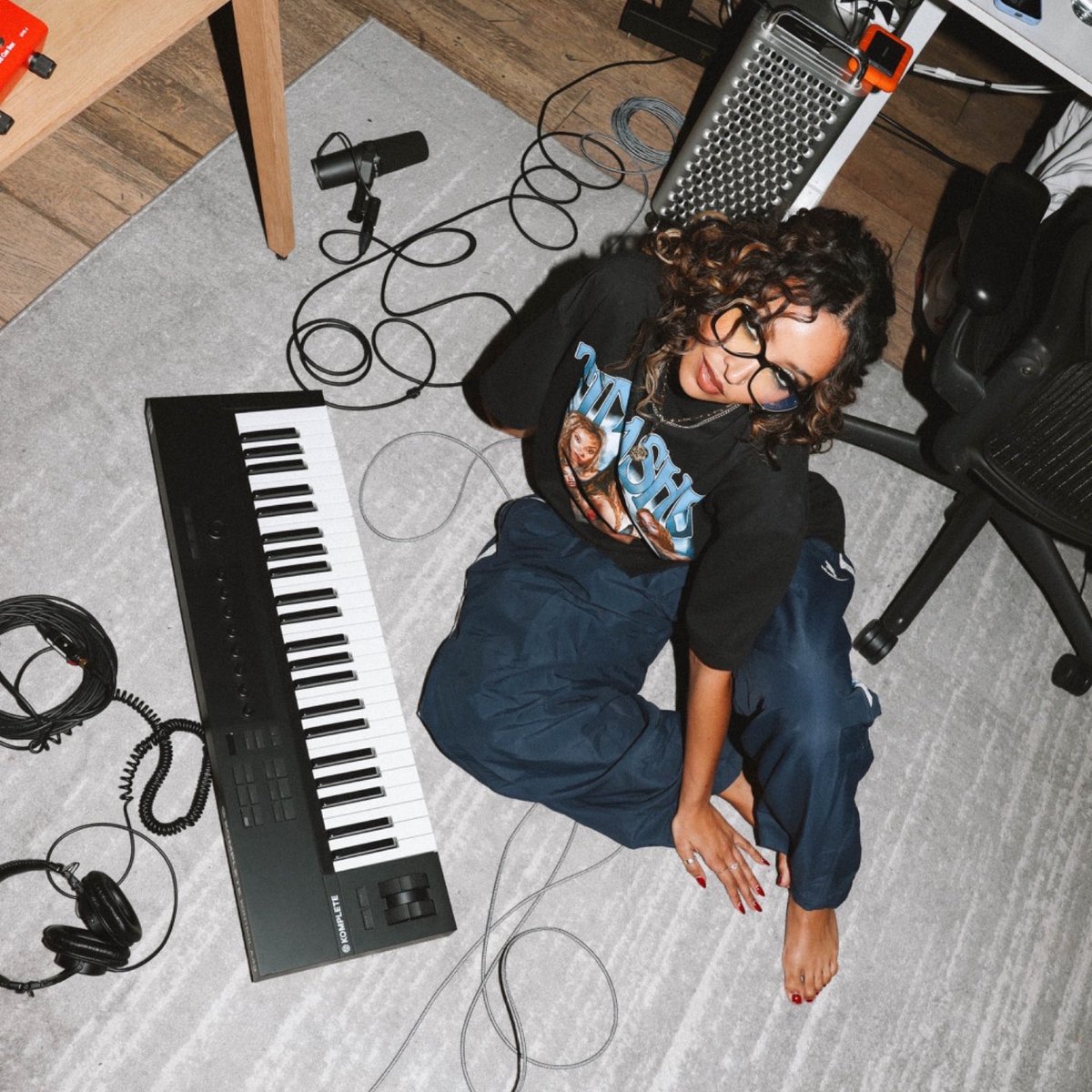 Tinashe Charts tweet media