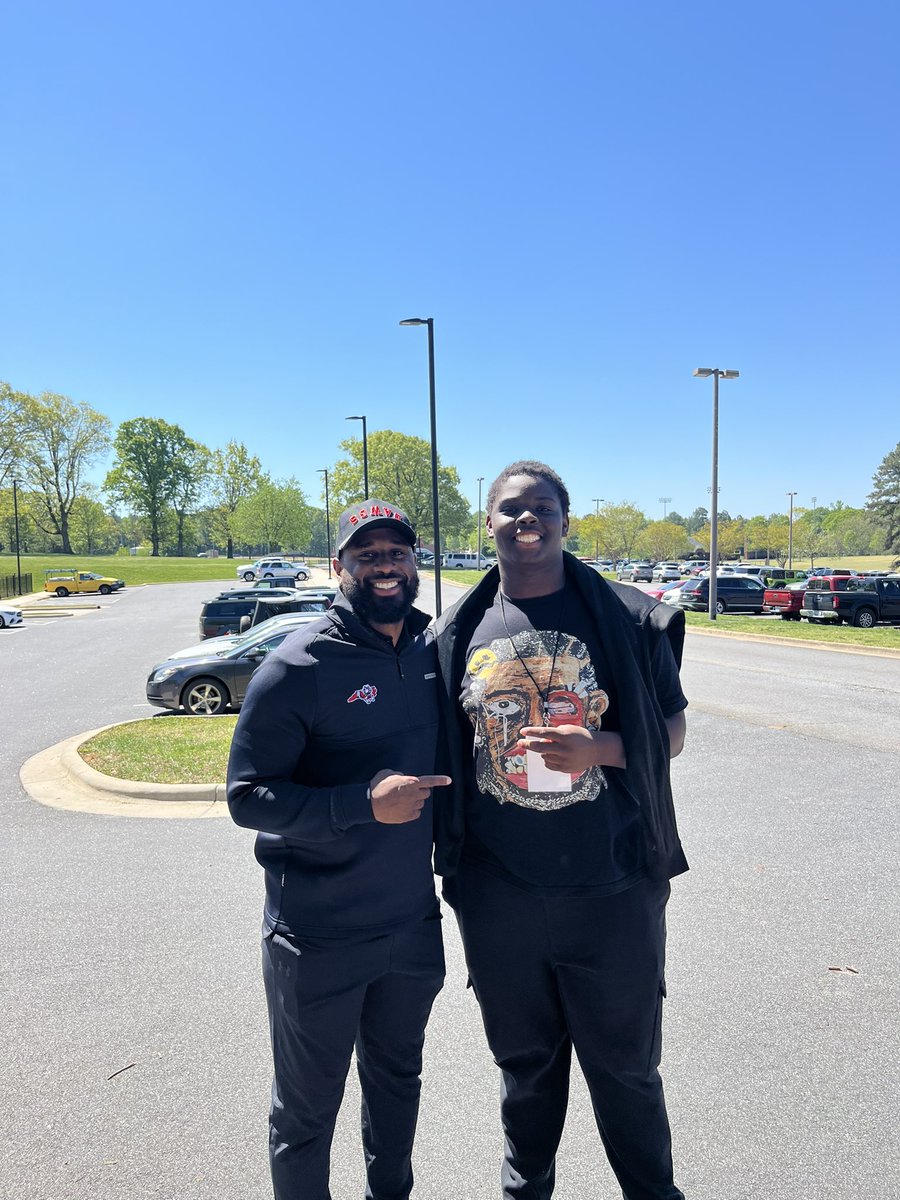 Zyikel Cooper tweet media