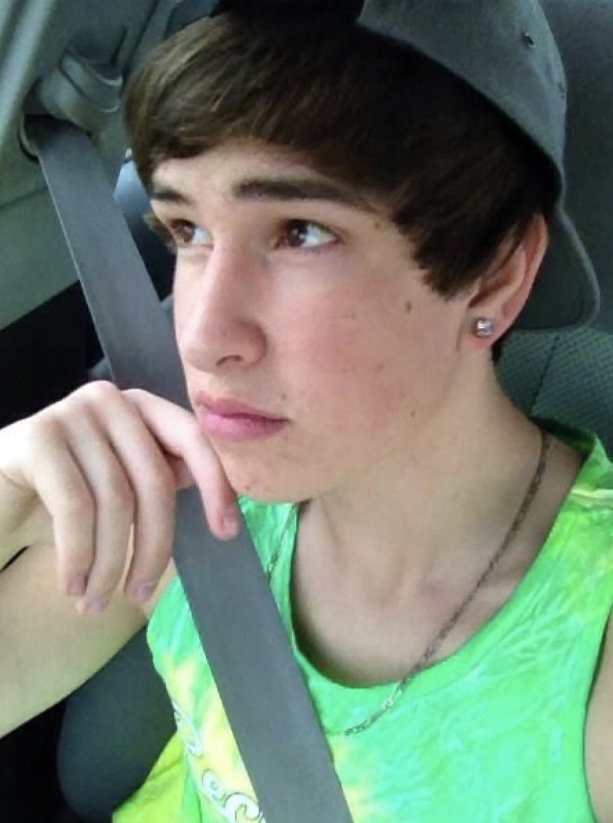 Mia ˙⋆✮ tweet media