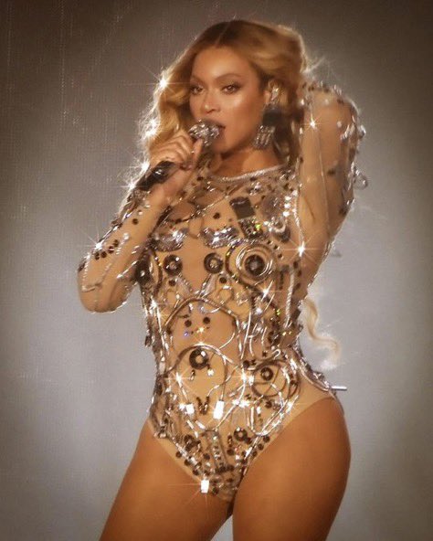 “Noted Homophobe” D-Rose's Burner tweet media