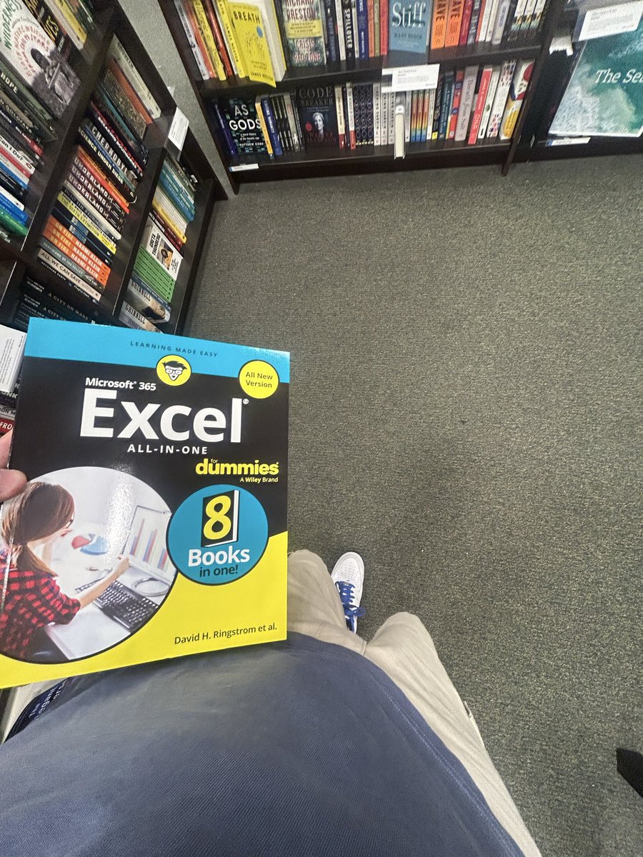 crackaeth's tweet photo. 📚 https://t.co/deoObUTxwB