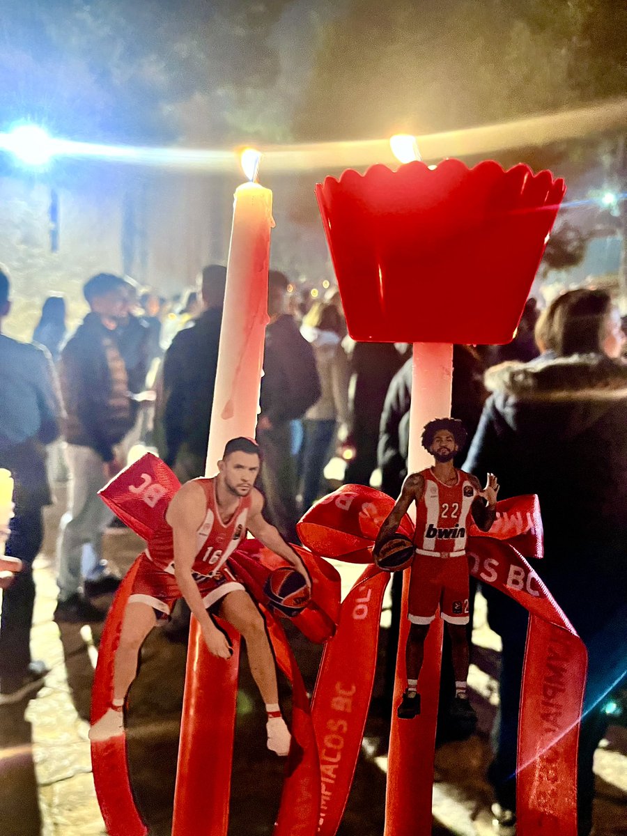 maroulii tweet media