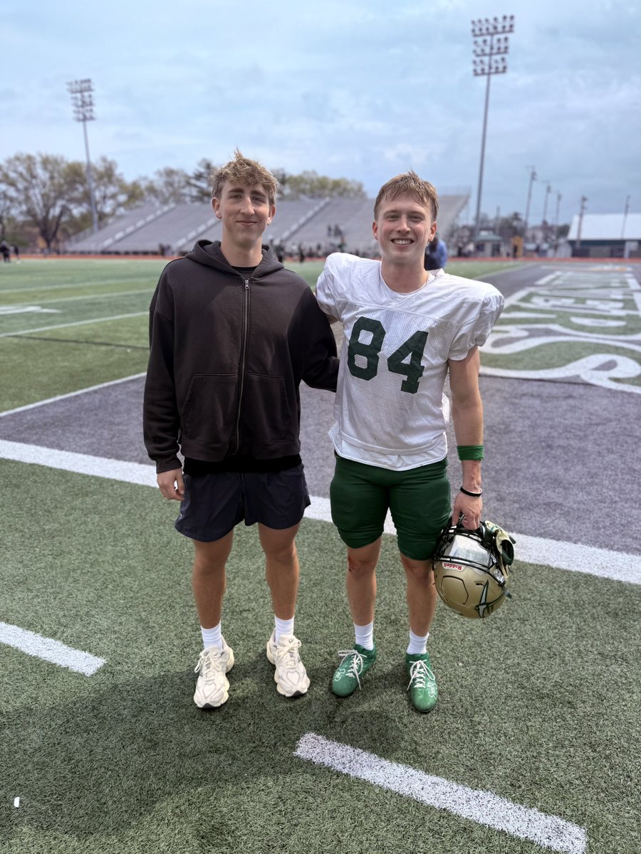 AidenBodoin's tweet photo. Had an absolute awesome visit today with @Miners_FB, even got to trade in a helmet for a hard hat!! As always, thank you for having me @coachball_FB @JoshLeon34 @CoachOeser #MinerPride https://t.co/WiXMv1fEl9