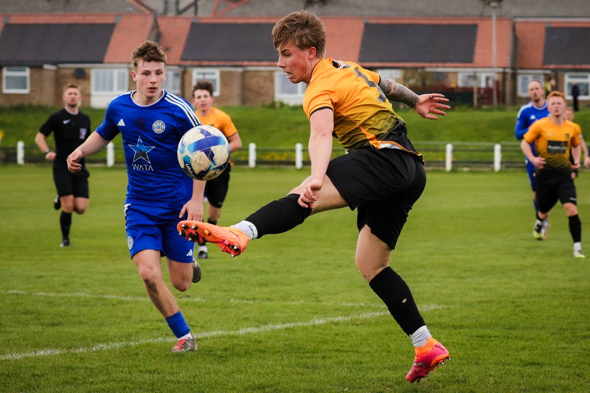 Crook Town AFC 🖤💛 tweet media