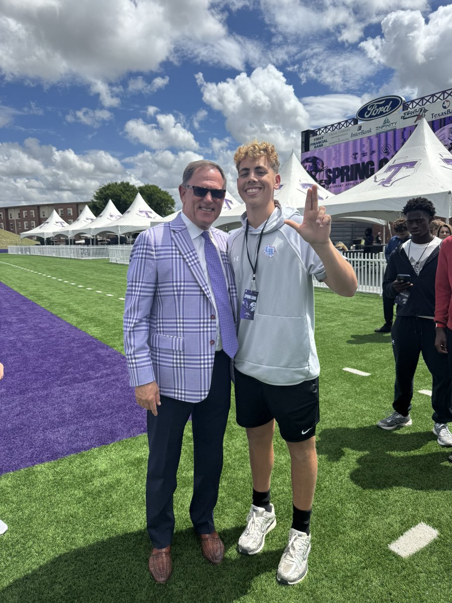 Nolan Mitchell tweet media