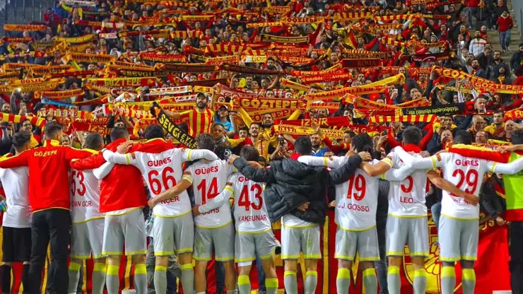 𝖖𝖑𝖆𝖉𝖊🇩🇪 tweet media