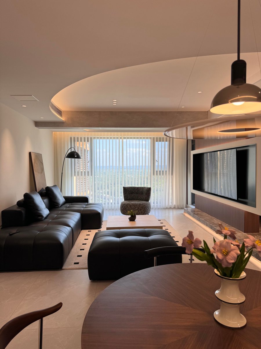 Lena cuquat tweet media