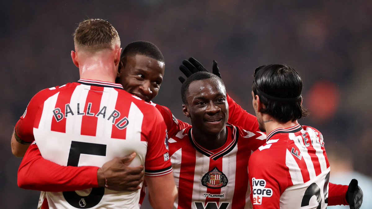 Ryan 🏴󠁧󠁢󠁥󠁮󠁧󠁿⚒️ tweet media