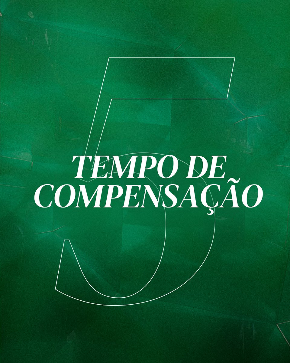 SportingCP's tweet photo. 90' 5️⃣ minutos de tempo de compensação.

⚪ 0-1 ⚫ // #CFEASCP https://t.co/Xrk1uKp6Wq