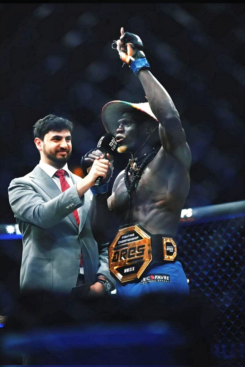 Khadydienegaye's tweet photo. Je félicite chaleureusement Moustapha Diakhaté pour sa ceinture lourd-légers remportée à l'ARES 40. 

Cette victoire exceptionnelle honore le Sénégal, propulse nos athlètes en MMA sur la scène mondiale et inspire notre jeunesse. Bravo pour ce parcours exemplaire. 🇸🇳

KDG. https://t.co/FdvfSVJyO7