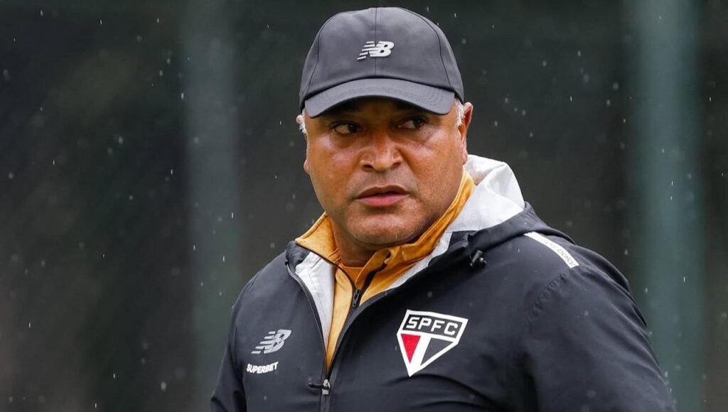 Noite de Copa tweet media