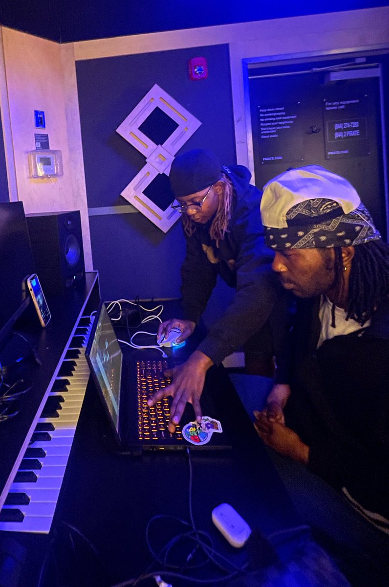 Fred Figglehorn tweet media