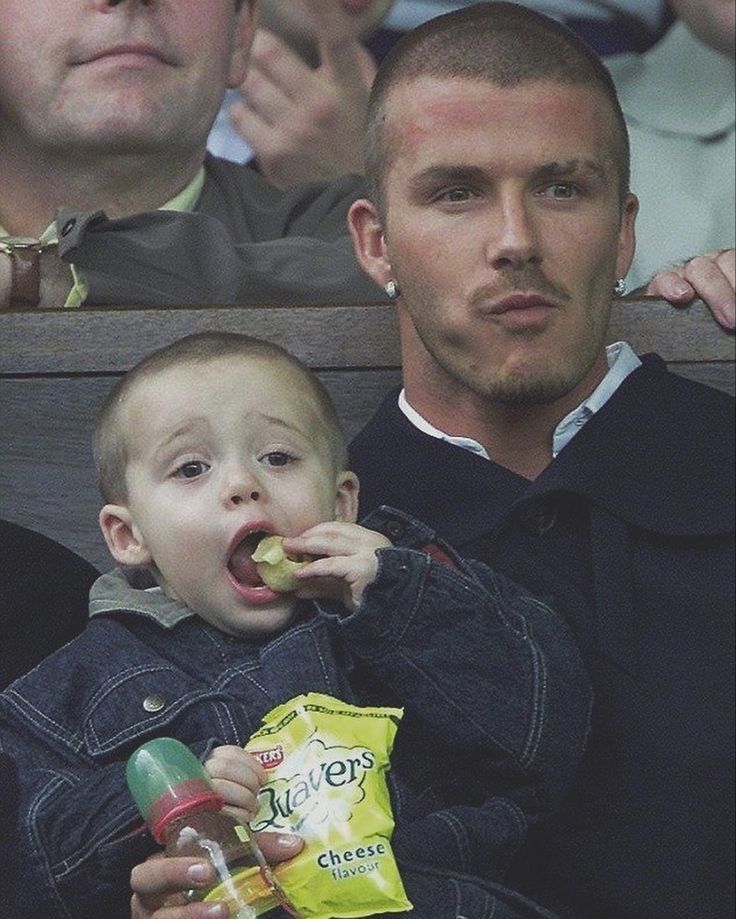 Rogue Fashion tweet media