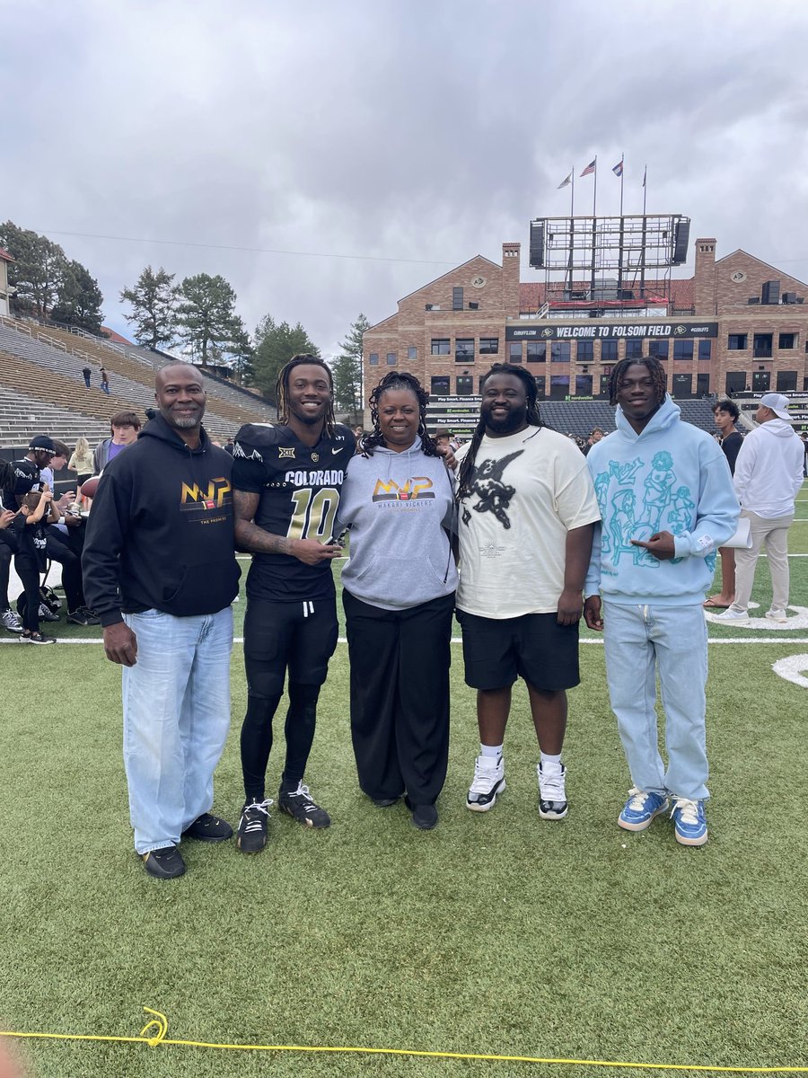 RonaldV93781539's tweet photo. Welcome to Boulder..Spring '26 @GoalineFootball @MrTNT21 @CoachKornDawg @MBegreat @PattyVickers305 @dreadhead_vick8 @IzayahHitstick @DeionSanders https://t.co/FkHXyfzsWh