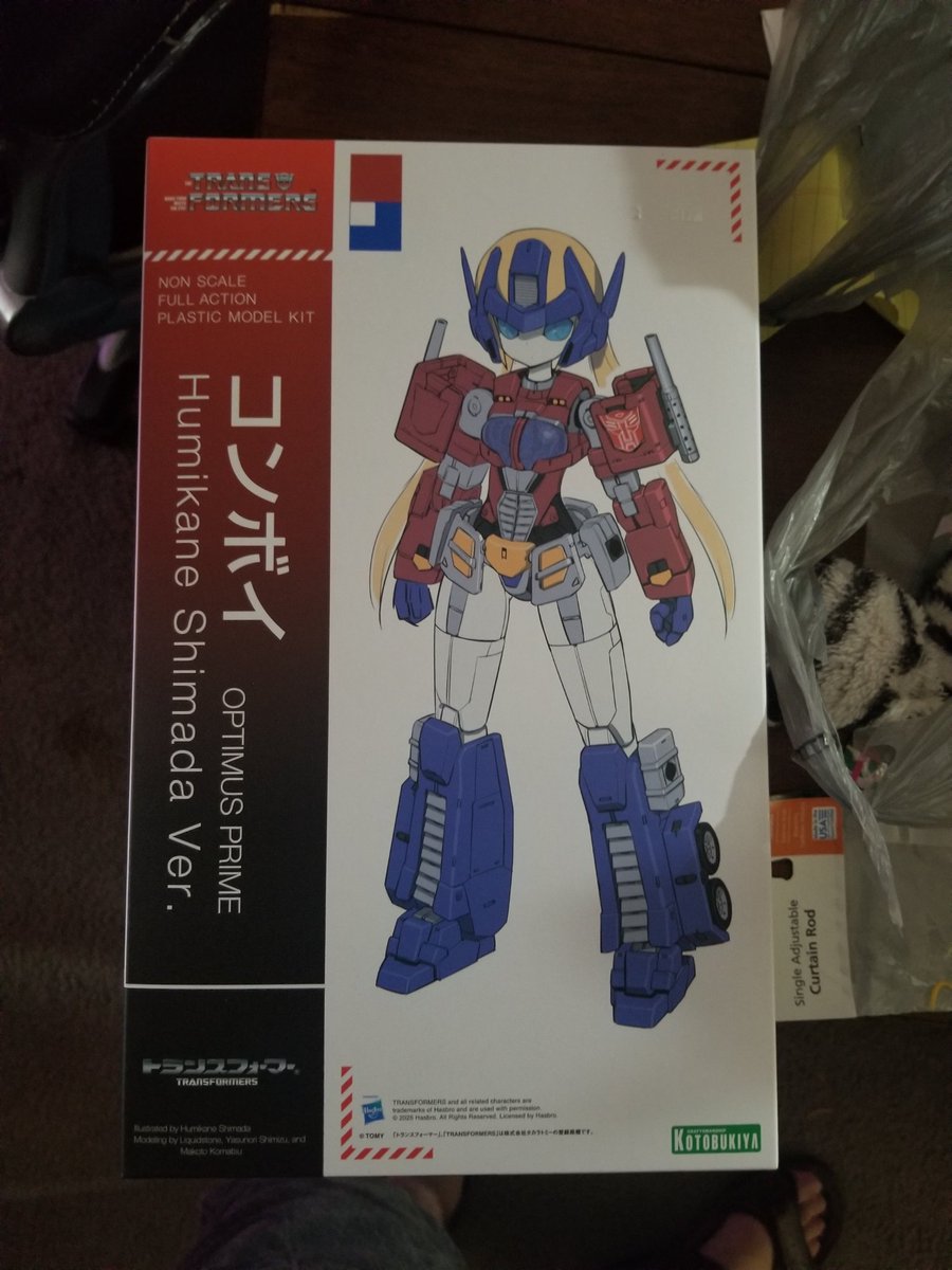 Found the Kotobukiya Optimus Prime girl today!

I keep chuckling cause despite the body I can only hear Peter Cullen voice coming out of money