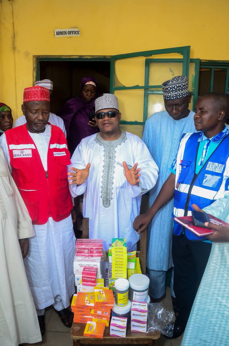 Aliyubello21's tweet photo. AMG Foundation Donates to Shahuci Old People Home.

On 11th April 2026, AMG Foundation in collaboration with Kano State Healthcare Forum donated food items and essential drugs to Shahuci Old People Home to support residents’ wellbeing.

Jalo Sulaiman
Director of Operations https://t.co/ZnDI3su1kf