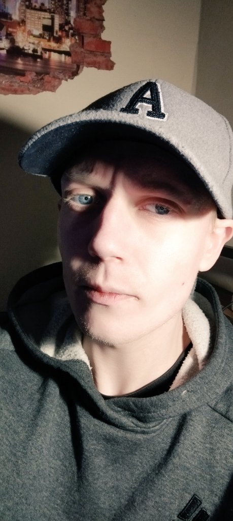 Ryan Burns tweet media