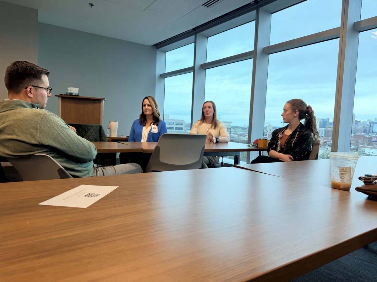 jamihawkk's tweet photo. Once a year, we spend a Saturday supporting our incredible heart parents at our Heart Center Parent Symposium. This year, they toured our transport department, learned about the use of VR to care for little hearts, and how to support heart siblings. https://t.co/Nn2O2VLLQS