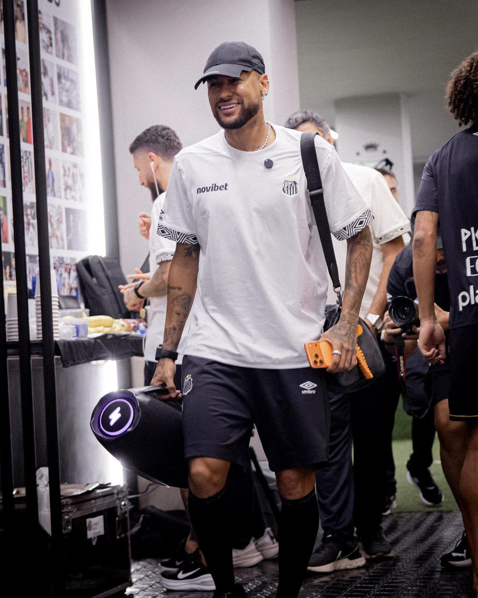 ‎‏Ney tweet media