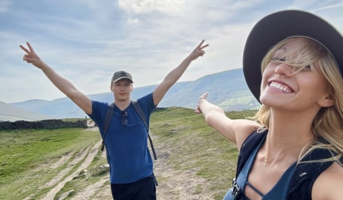 Katherine McNamara tweet media