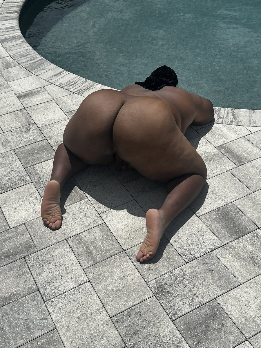 😈𝘊𝘶𝘳𝘷𝘺𝘤𝘭𝘢𝘱😈 tweet media