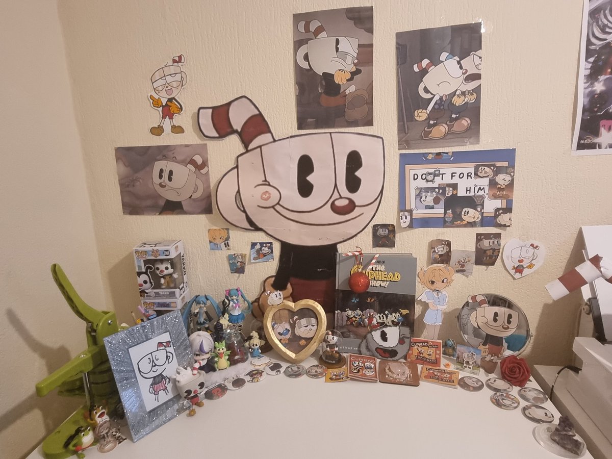 angel 🥤cuphead's mother tweet media