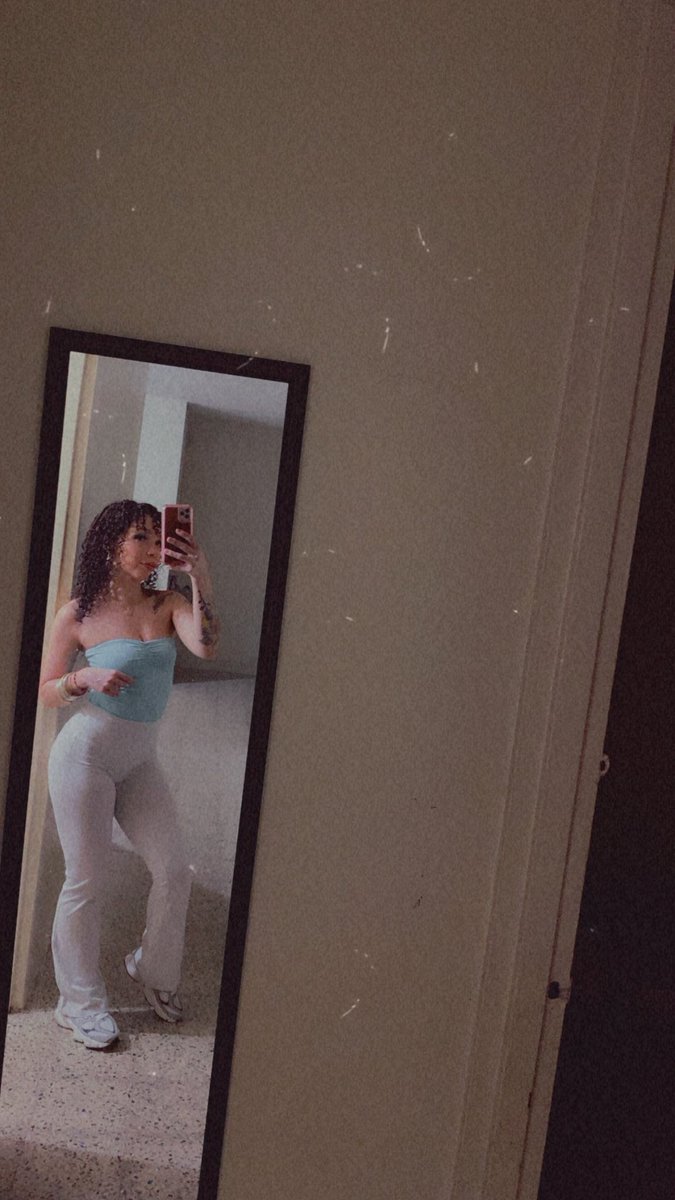 M I A💫 tweet media