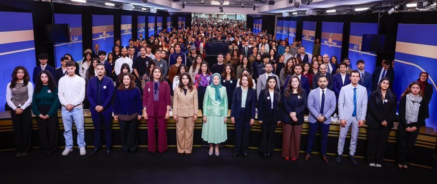 *خوشه های خشم* tweet media