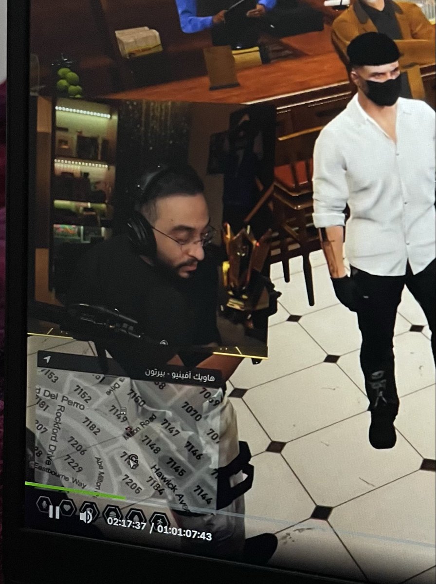 ela🕸️ tweet media