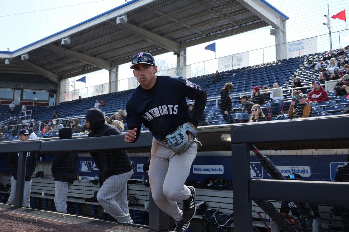 SOMPatriots's tweet photo. George Lombard Jr. (@Yankees No. 1 Prospect) is off to a tremendous start through 7️⃣ games🔥

🔷.464/.531/.857 with 2 HR &amp; 4 RBI
🔷Leads Yankees farm in OBP, SLG and 2B (5)
🔷Set a new Somerset record for most hits (13) thru the first 7 games of a season https://t.co/w2OQl1chf4