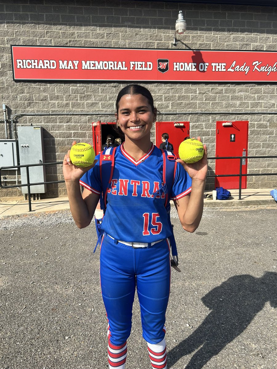 IyleyDenson's tweet image. Today was a successful day by hitting 2 💣’s, one against newton county and vancleave! #agtg #2hrs